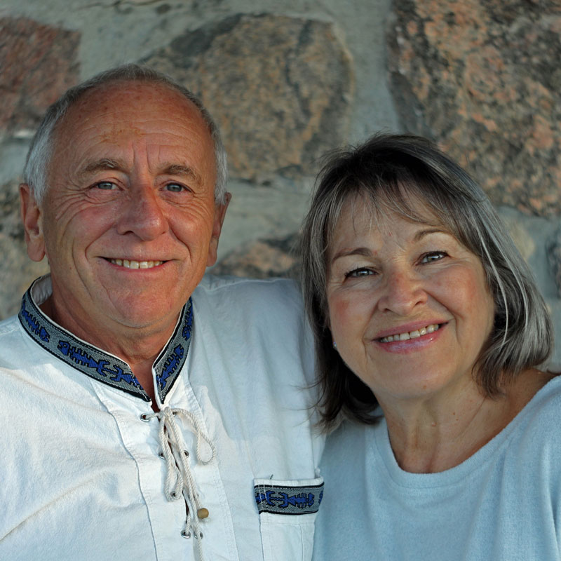 claudemaryse-800x800